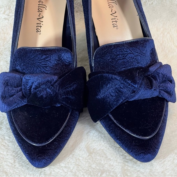 Bella Vita Galla II Blue Velvet Slip On Pumps Size 8 M - Picture 3 of 9